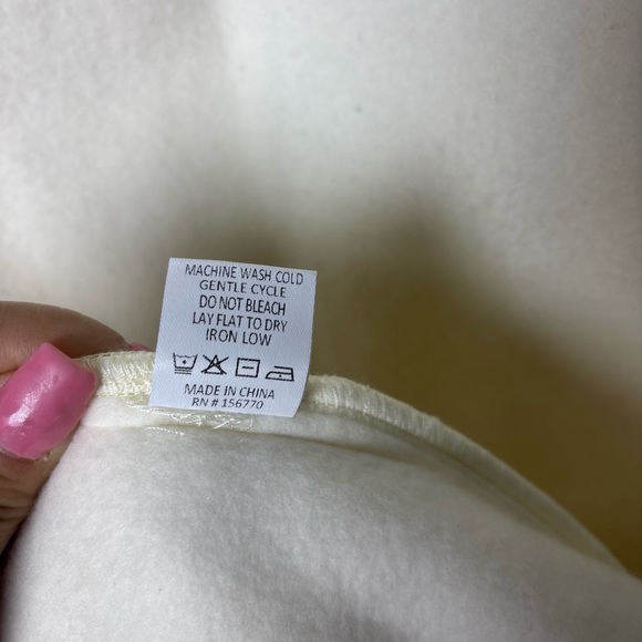 Roolee Cream‎ Mock Neck Raglan Sleeve Dress - Picture 16 of 16